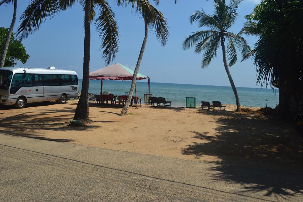 Gayana Guest House Kanattagoda Exterior photo