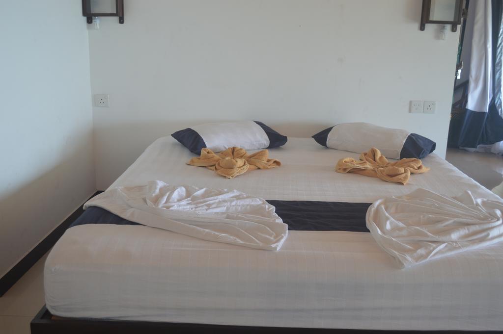Gayana Guest House Kanattagoda Exterior photo