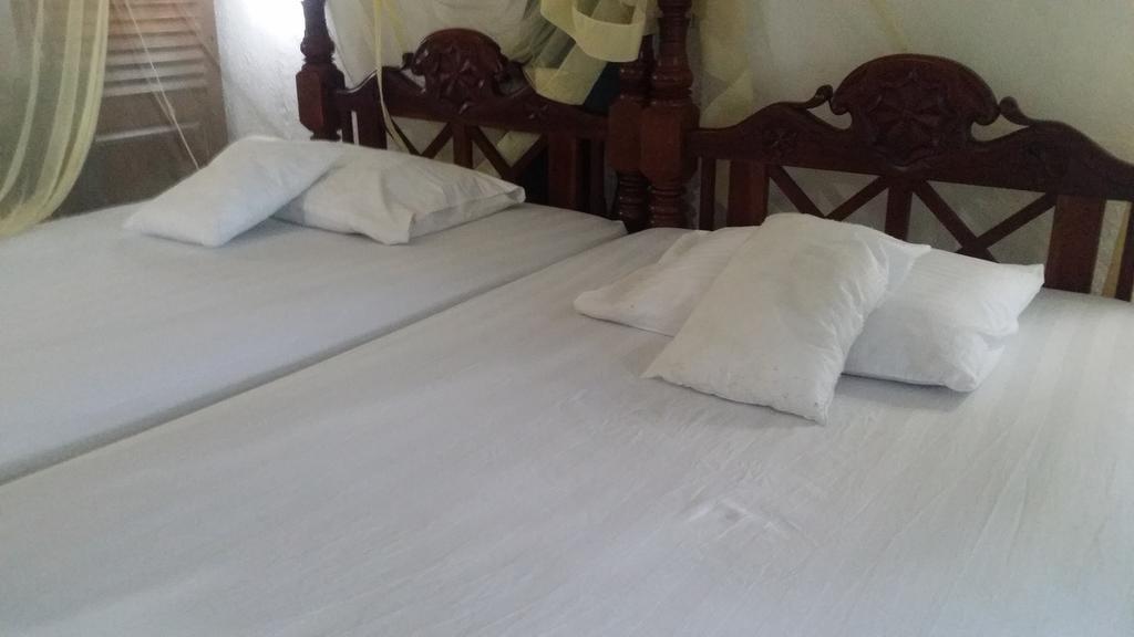 Gayana Guest House Kanattagoda Exterior photo